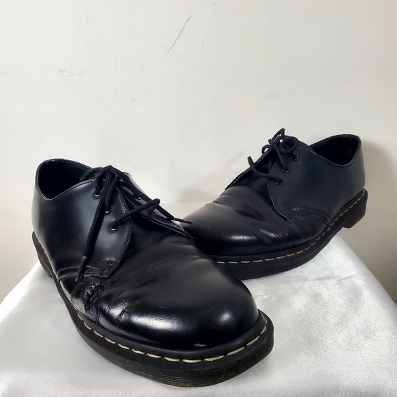 Dr. Martens Other - Dr. Martens Mono Smooth Leather Oxford Shoes Unisex M11 W12
